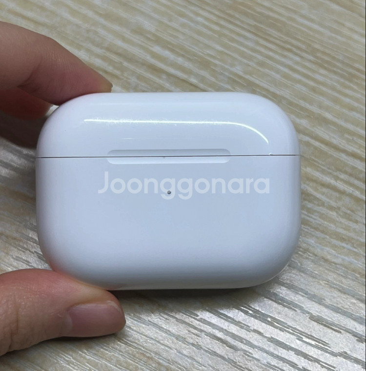 에어팟 프로 2세대--1