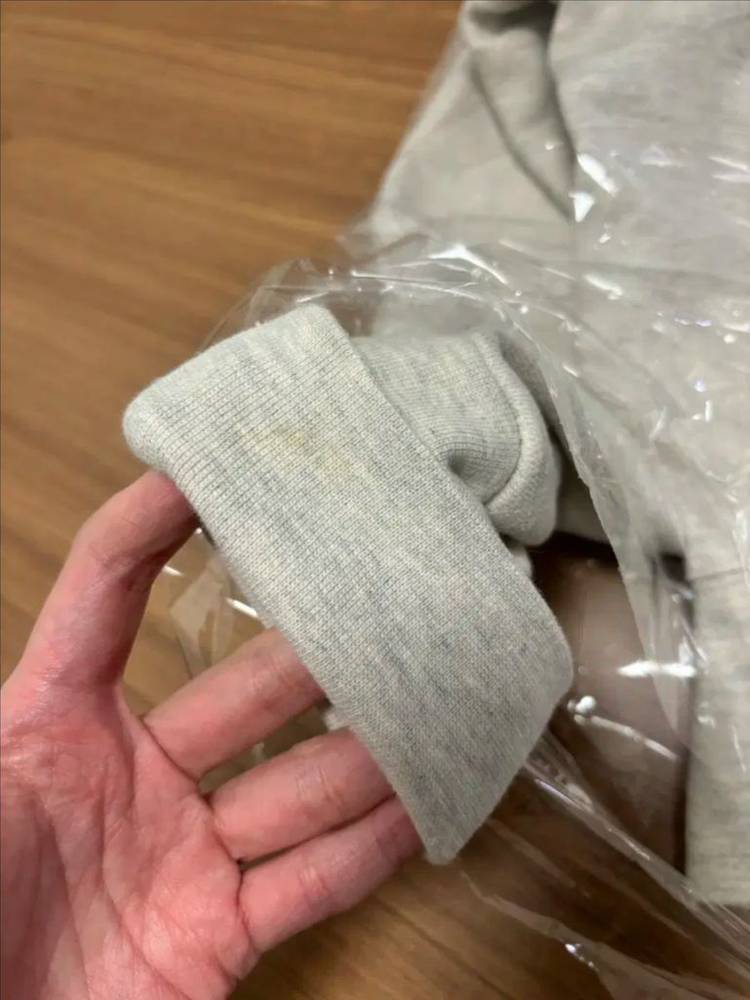 STU X PRT 맨투맨 STU OFFICE 이미지