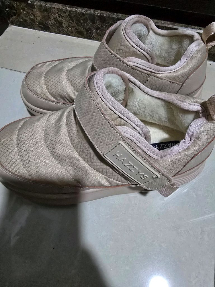 헤지스키즈 여아 겨울부츠 220mm 2켤레--1