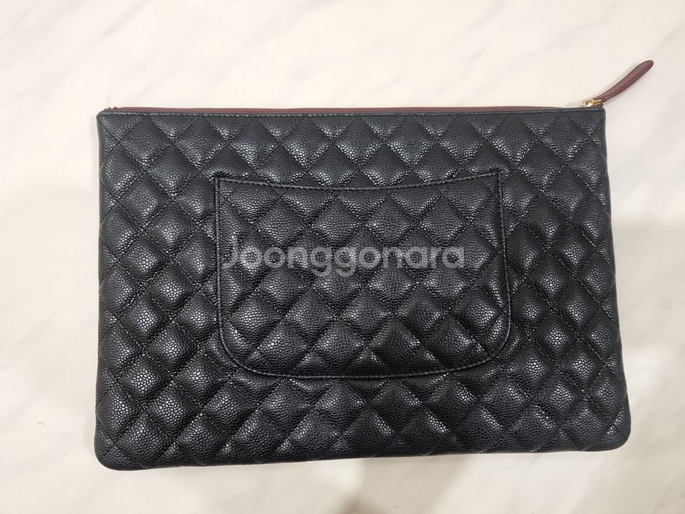 샤넬 캐비어 클러치--2