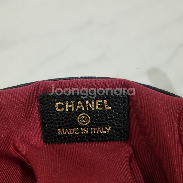 샤넬 캐비어 클러치--3