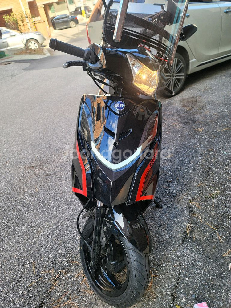 KR모터스 비버V-125 스쿠터 오토바이 팝니다(280--3