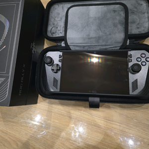 로그엘라이x 흑갈리2tb 신품급 팔아요