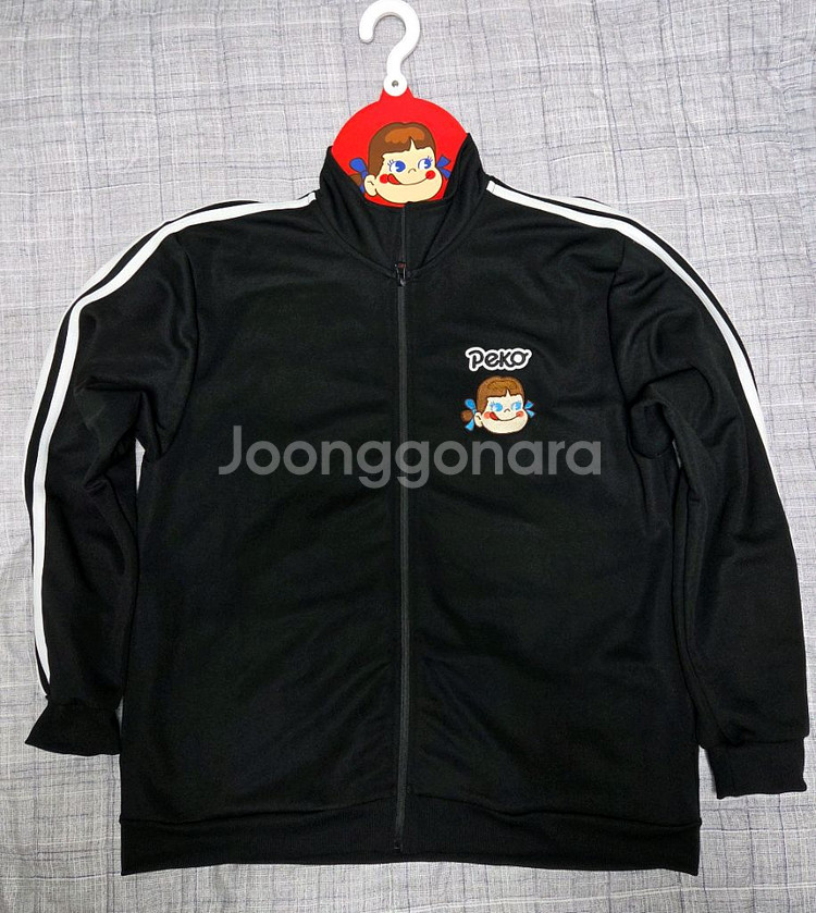 [새제품] peko 페코 트랙탑 자켓 팝니다. 일본구매--0