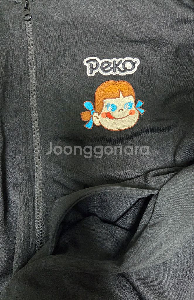 [새제품] peko 페코 트랙탑 자켓 팝니다. 일본구매--4