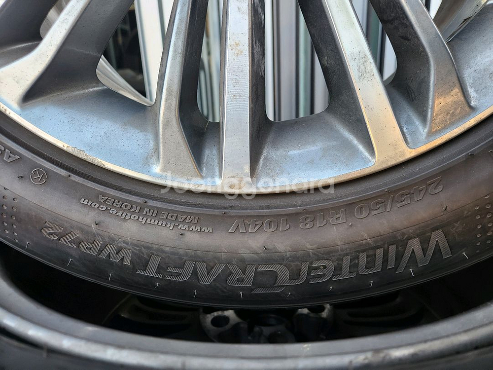 18인치 순정 스노우휠타이어 세트--3