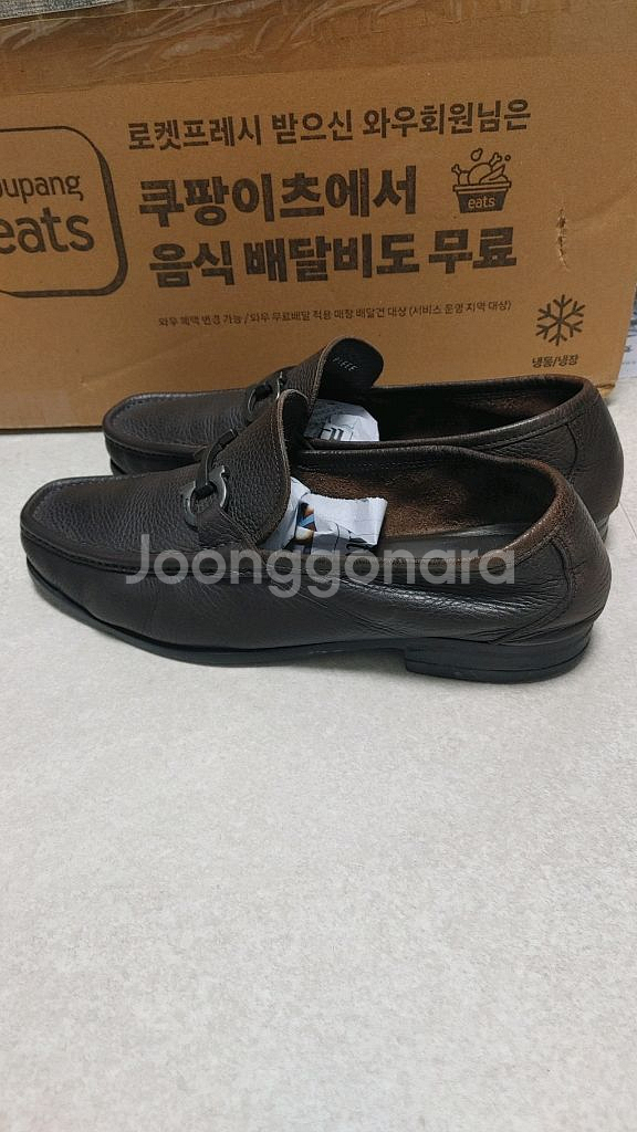 페라가모 간치니로퍼 정품 8 1/2 EEE(275)--1