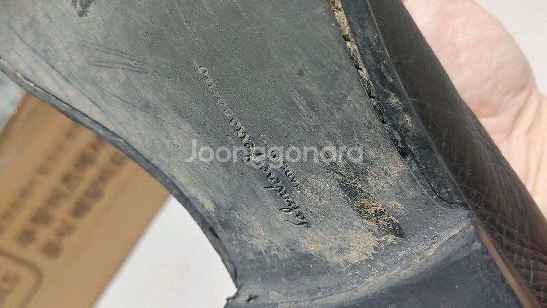 페라가모 간치니로퍼 정품 8 1/2 EEE(275)--7