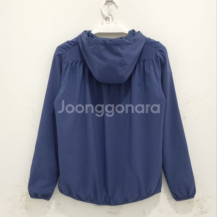 푸마 여성 바람막이 후드집업 트레이닝복 자켓 아우터 S--1