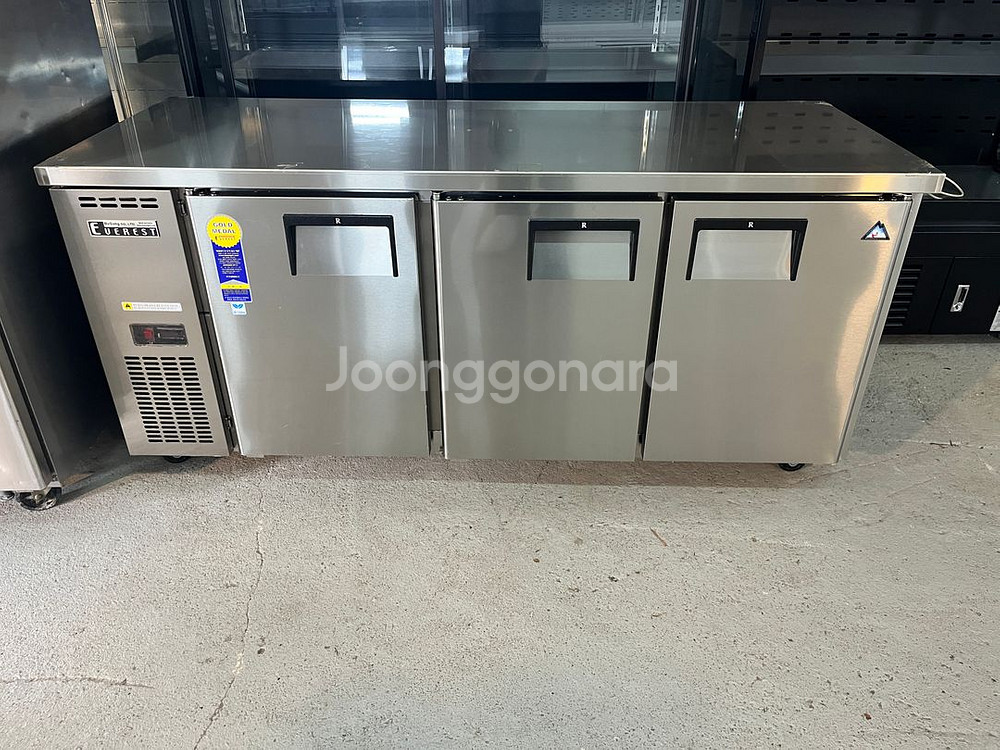 테이블냉장고 1800 간냉식 베이커리 카페 부성 에베레스트--0
