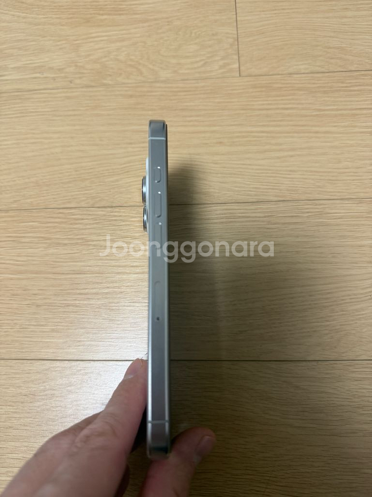 아이폰 16프로 512 화이트 (s급) 팝니다--8