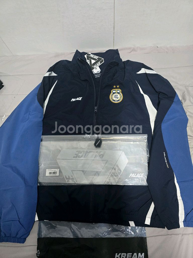 팔라스 프로 쉘 자켓 바람막이 네이비 M 사이즈 새상품 판매합니다--0