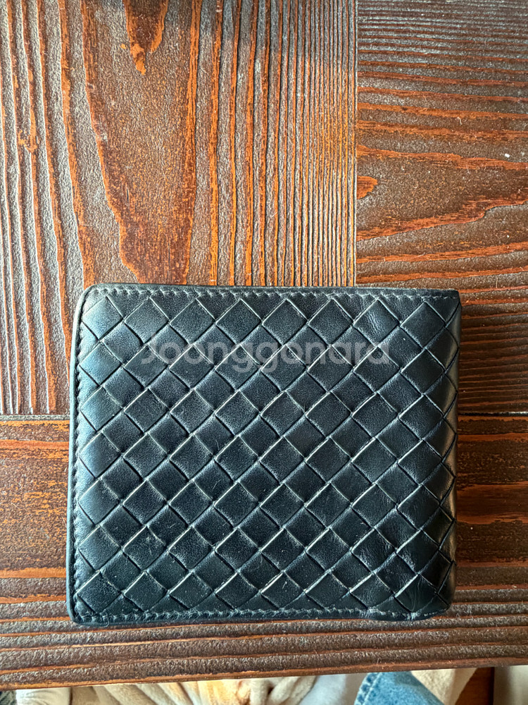 보테가베네타 인트레치아토 반지갑 팝니다--0