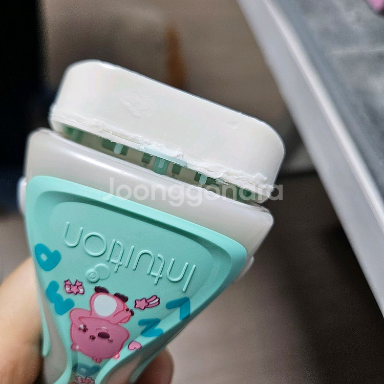 쉬크 인튜이션 잔망루피 에디션 제모기 미개봉 새상품--1