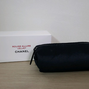정품) 샤넬 벨벳 립 파우치 (코스메틱).
