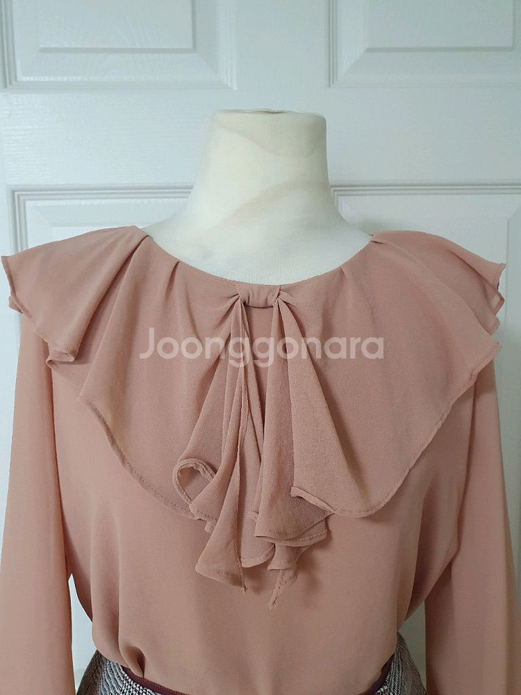 (상태좋음)블라우스 44~66반--4