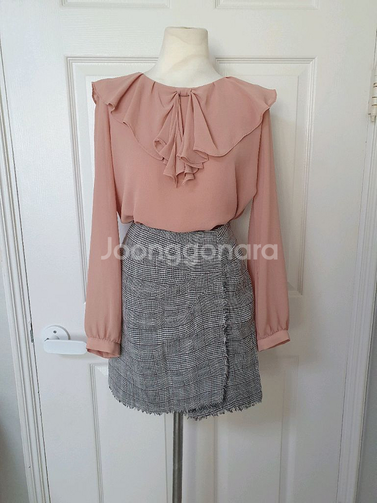 (상태좋음)블라우스 44~66반--2