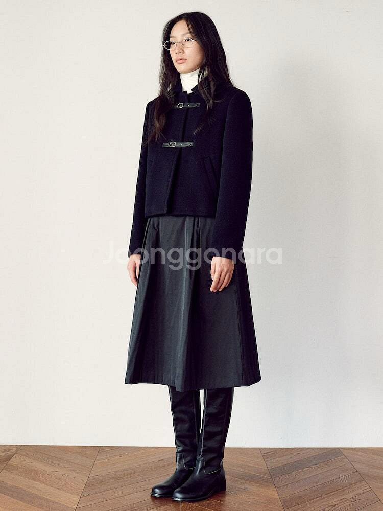 [1회 착용] 구호플러스 네이비 숏코트 1 사이즈 판매--1