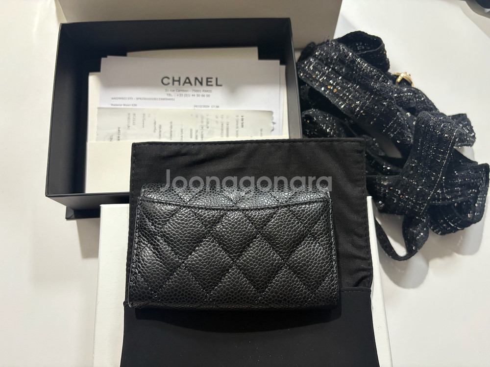 샤넬 클래식 카드 지갑 클똑 블랙 캐비어 새상품--2