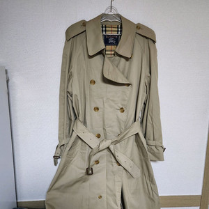 버버리 트렌치코트 여100