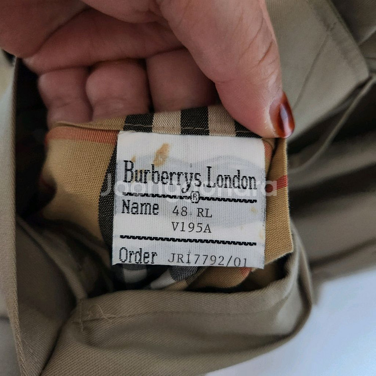 버버리 트렌치코트 여100--7