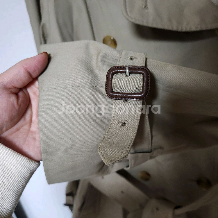 버버리 트렌치코트 여100--3