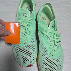 나이키 줌X 베이퍼플라이3 넥스트%3 FK EK 300mm 판매합니다