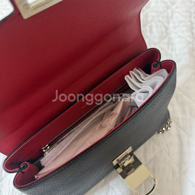 로사케이 프라하 데일리 크로스백 블랙--5