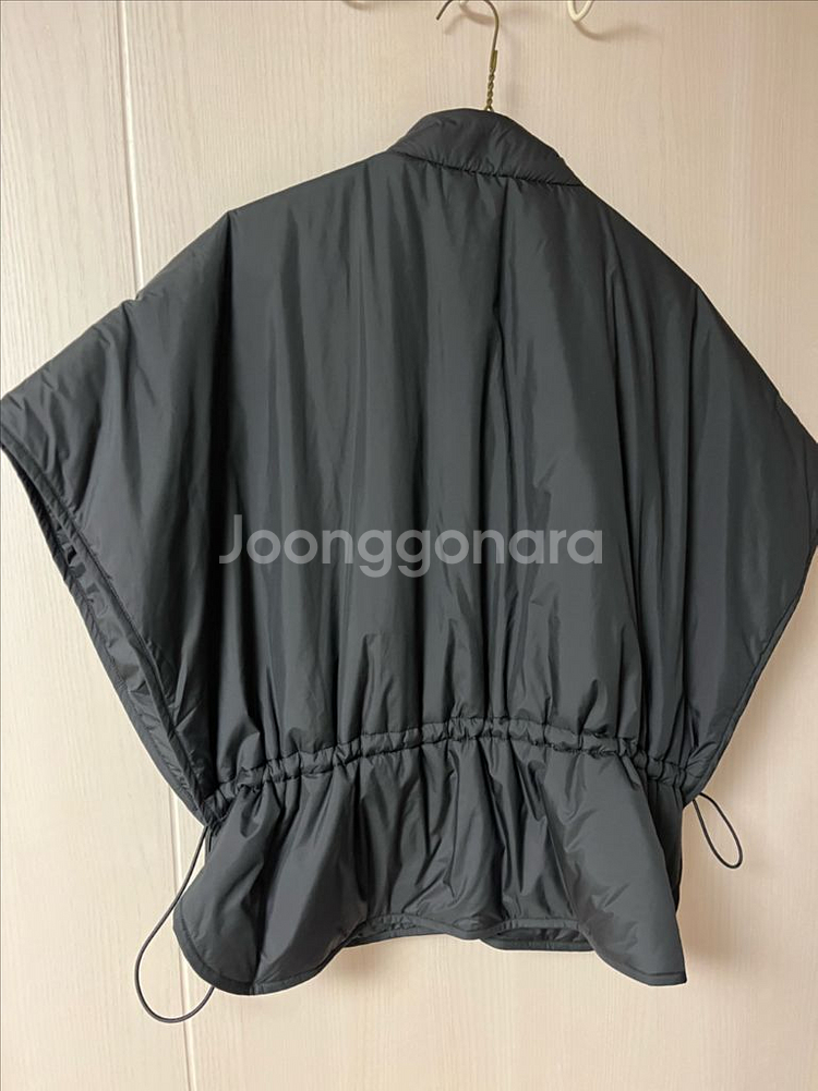 전국품절 COS 코스 패딩 베스트 패딩조끼 상태최상--2