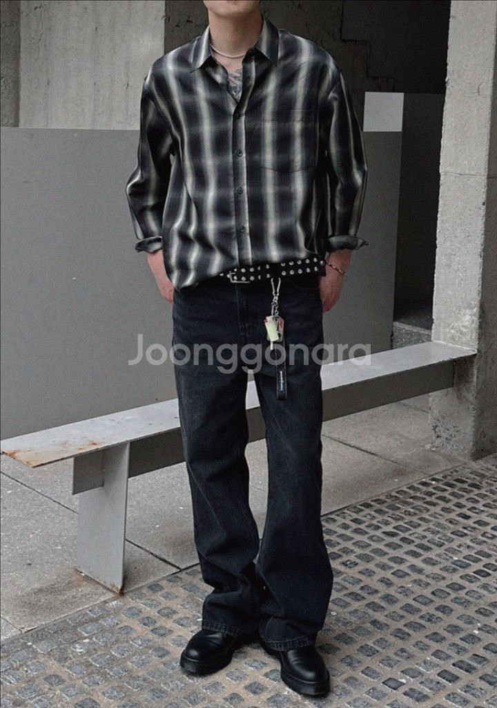 퍼머넌트 아카이브 / 세미 플레어 데님 팬츠(블랙) / 2사이즈--3