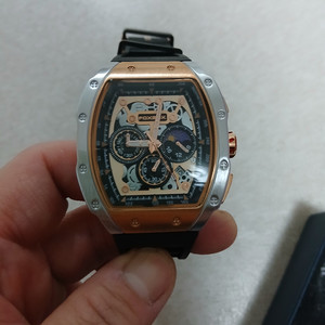 크로노그래프 시계