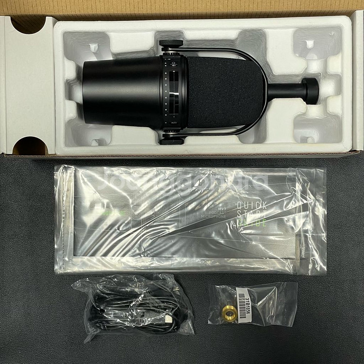 슈어 MV7 팟캐스트 마이크--2