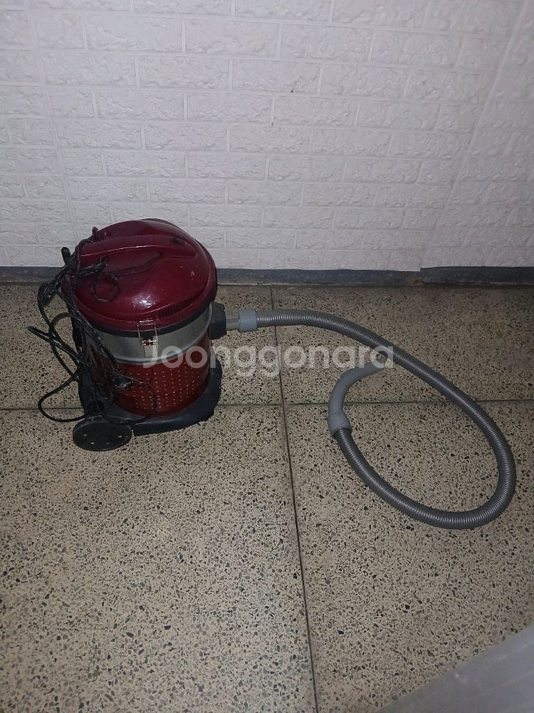 유선. 청소용 진공청소기--0