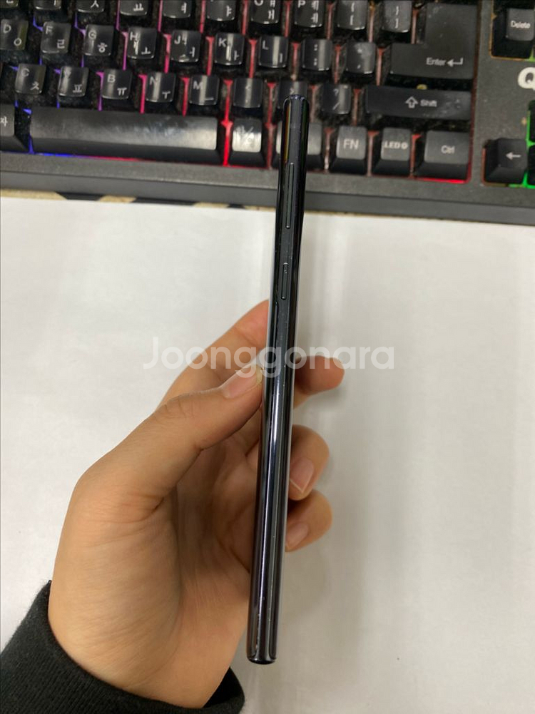 KT 갤럭시노트10 블랙 외관A급 256G 무잔상 +검은점1개--6