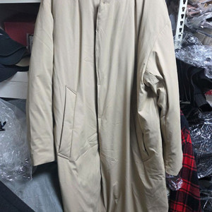 일꼬르소 정품 베이지 롱 패딩 코트 105사이즈