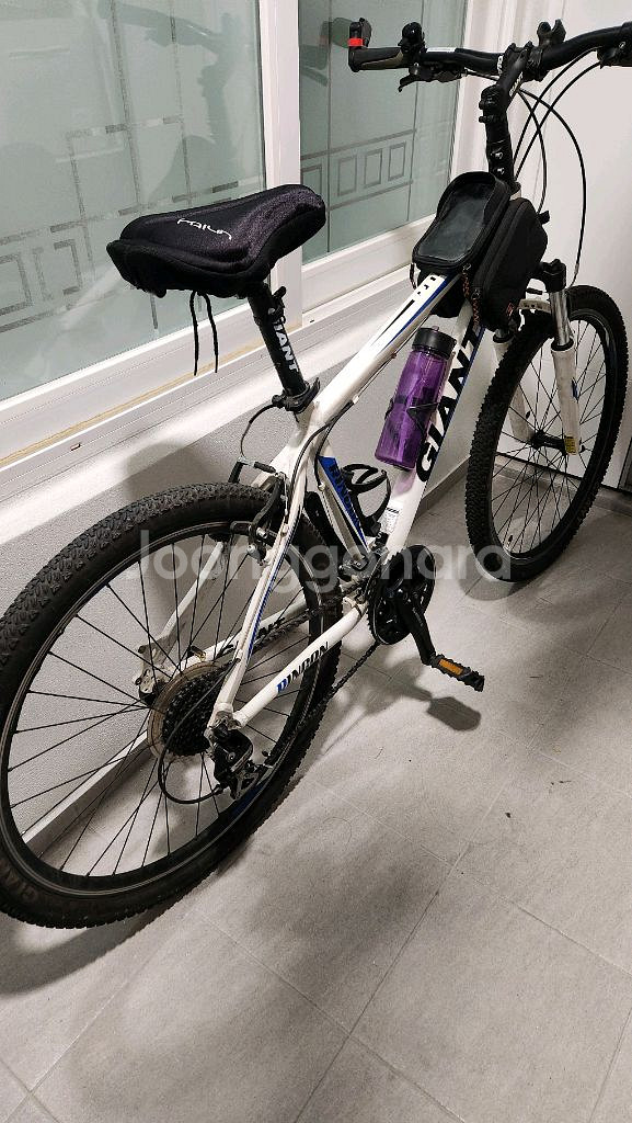 자이언트 MTB 자전거 S 24단 시마노 26인치--1