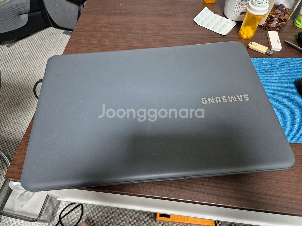 삼성 15.6인치 노트북 팝니다.--0
