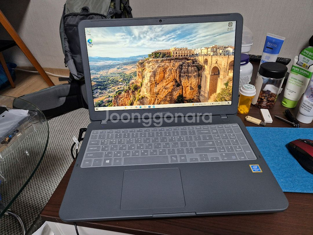 삼성 15.6인치 노트북 팝니다.--1