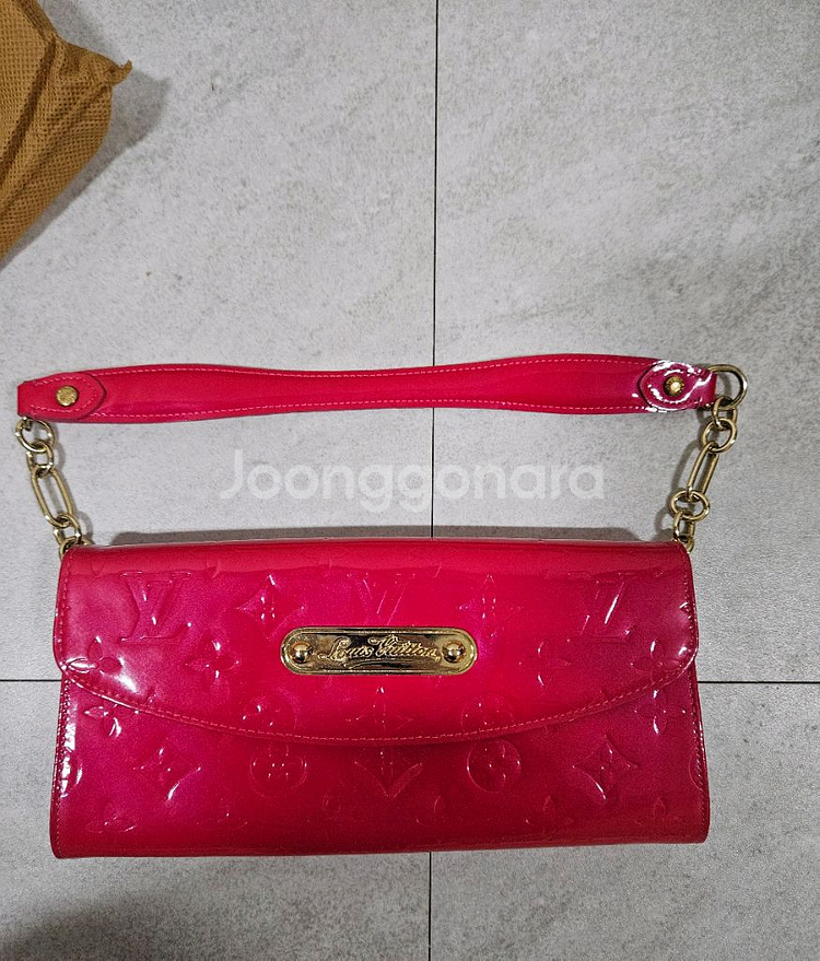 루이비통 미니숄더백--0