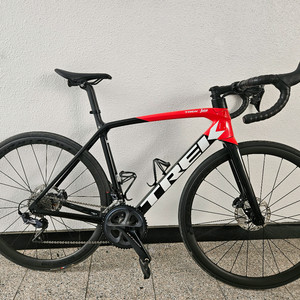 트렉 에몬다 SL6 프로 로드 자전거 팝니자.