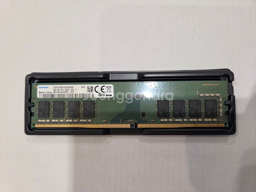 삼성 DDR4-2666 8GB 메모리 단면--0