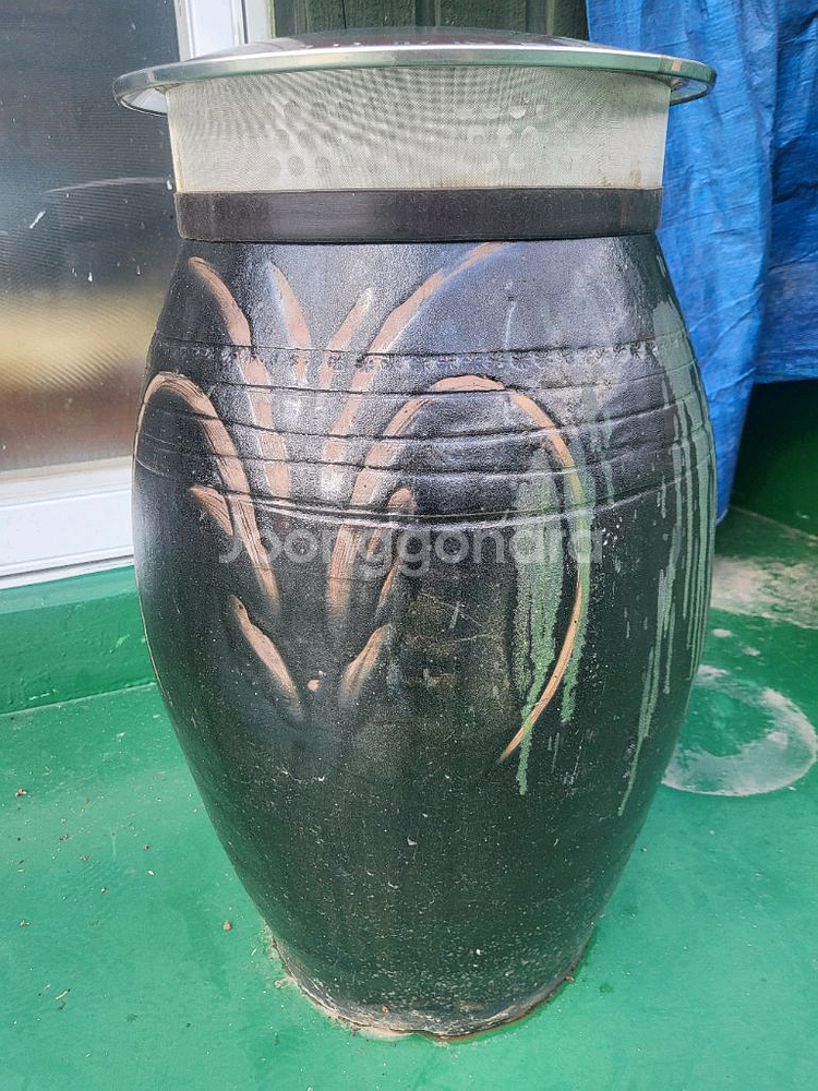 대형 항아리 3개 ,중형항아리2--0