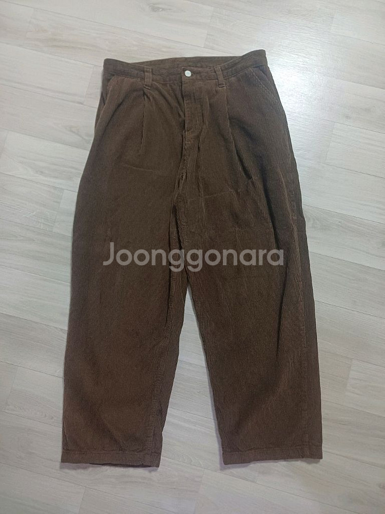 시그니처 코듀로이 와이드 팬츠 브라운--2