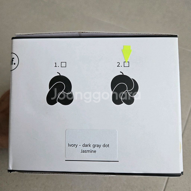 (새상품) 허니플라밍고 튜브 낫 캔들 No.2 - 다크 그레이 도트--3