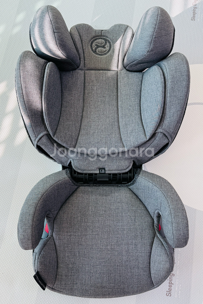 싸이벡스 주니어 카시트, 브리카 보호매트(대전)--3