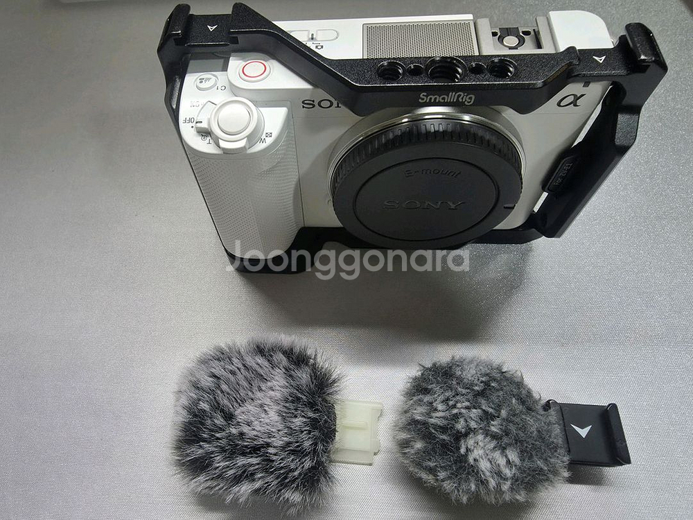 소니 zv-e1 흰바디 + 시그마 16-28mm F2.8--0