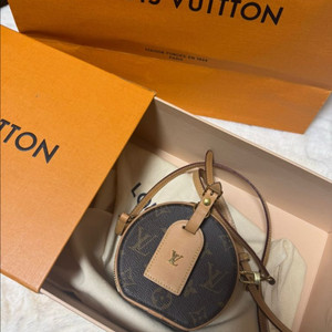[풀구성]루이비통 부아뜨 샤포 미니백
