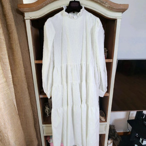 NINI 롱원피스.레이디레이디 라모다