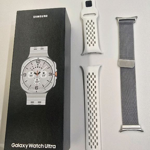 갤럭시 워치 울트라 화이트 풀박스 자급제 S급 +스트랩2개