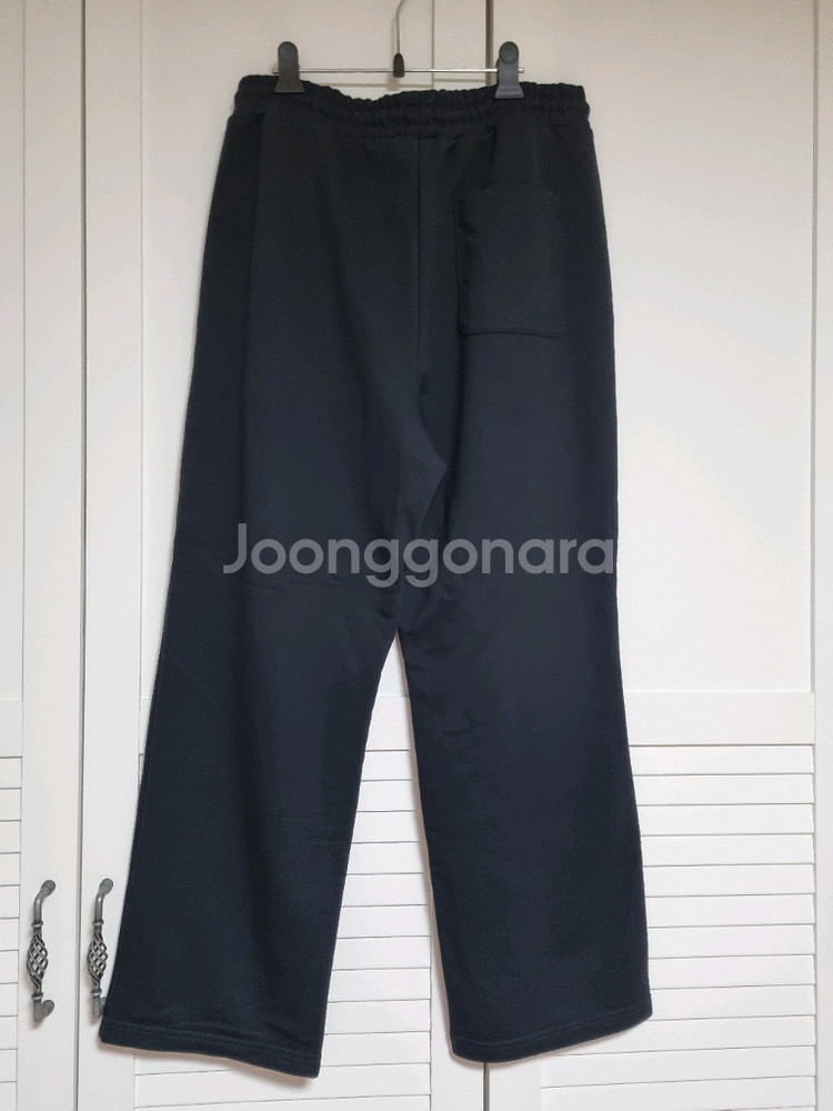 (새옷)스파오 루즈핏 스웨트팬츠. 블랙. XL사이즈--1